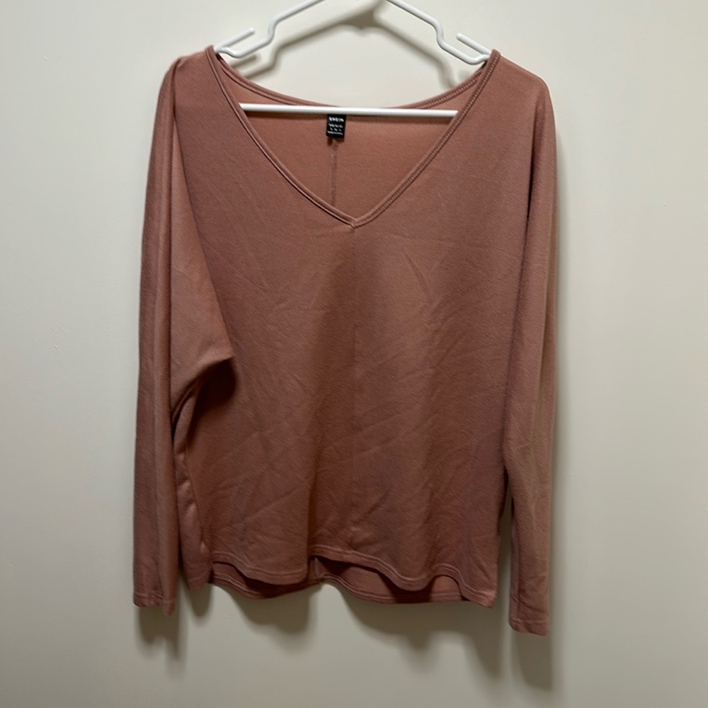 Flowy top